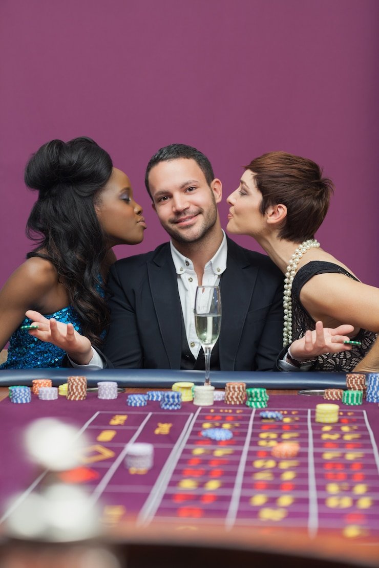 Platform lautmerah4d yang menyediakan sportsbook dan live casino
